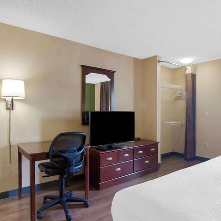 เอ็กซ์เทนด์ สเตย์ อเมริกา โคลัมบัส แบรดลีย์ พาร์ค Hotel ภายนอก รูปภาพ