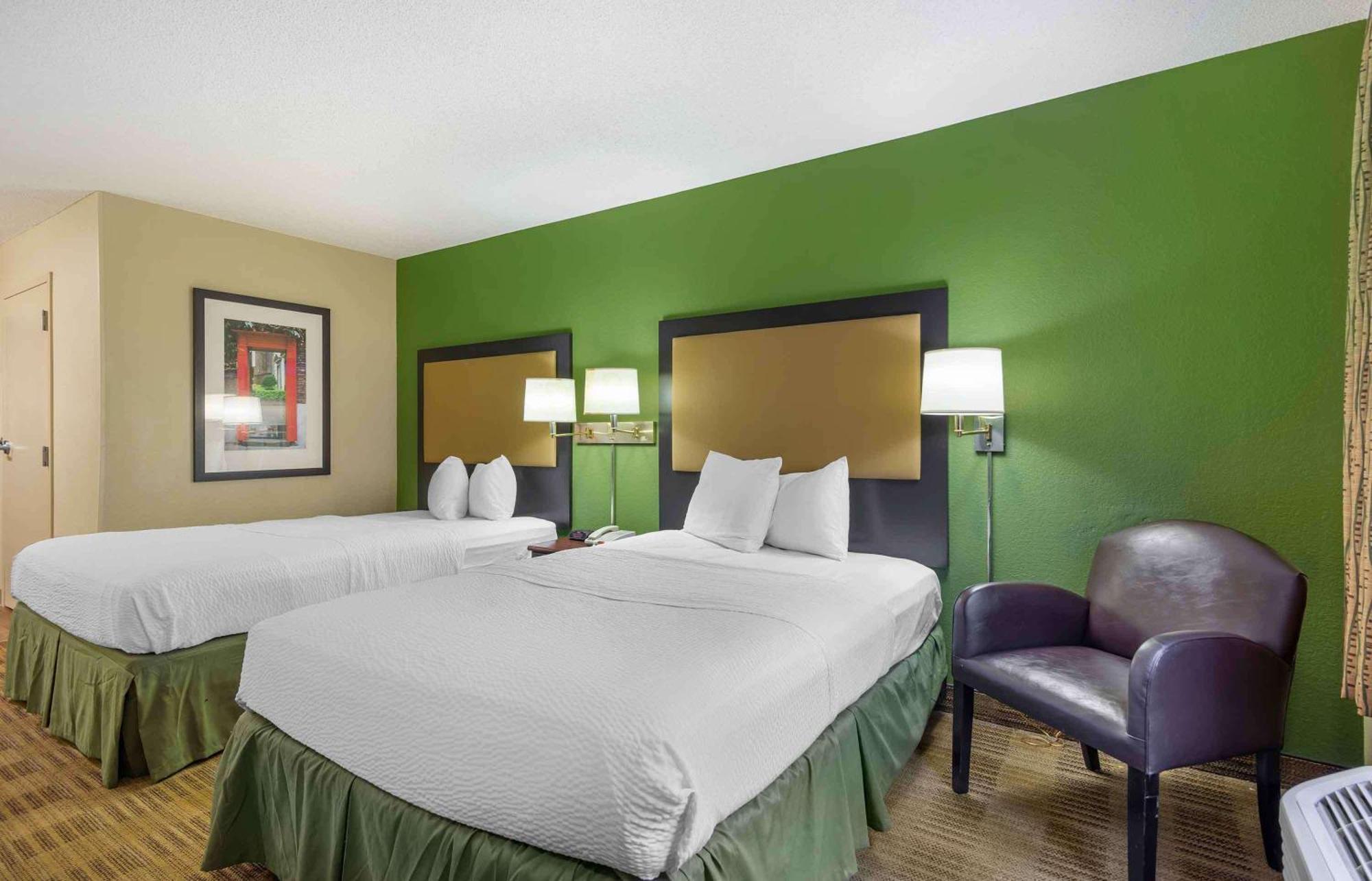 เอ็กซ์เทนด์ สเตย์ อเมริกา โคลัมบัส แบรดลีย์ พาร์ค Hotel ภายนอก รูปภาพ