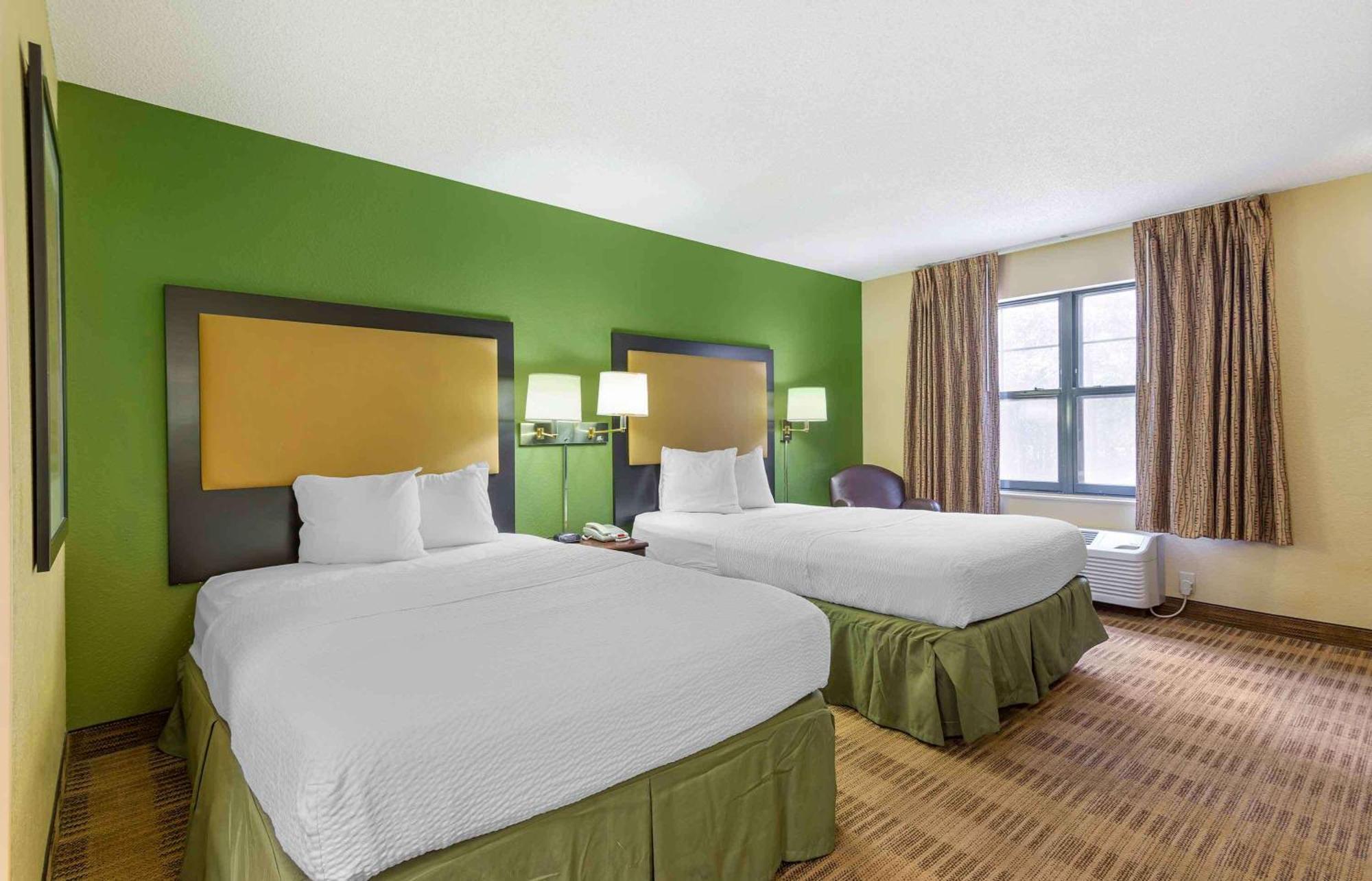 เอ็กซ์เทนด์ สเตย์ อเมริกา โคลัมบัส แบรดลีย์ พาร์ค Hotel ภายนอก รูปภาพ
