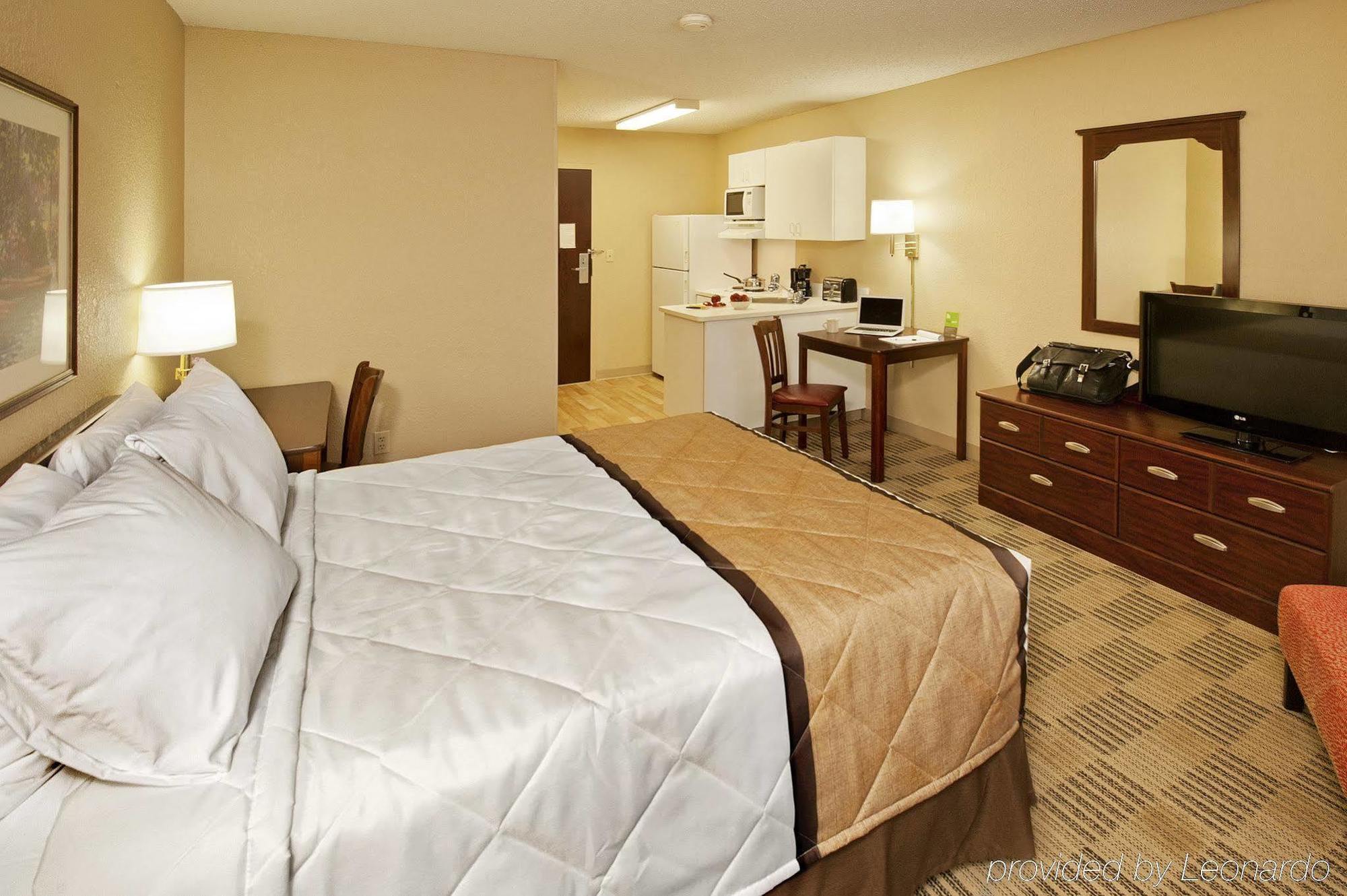 เอ็กซ์เทนด์ สเตย์ อเมริกา โคลัมบัส แบรดลีย์ พาร์ค Hotel ภายนอก รูปภาพ